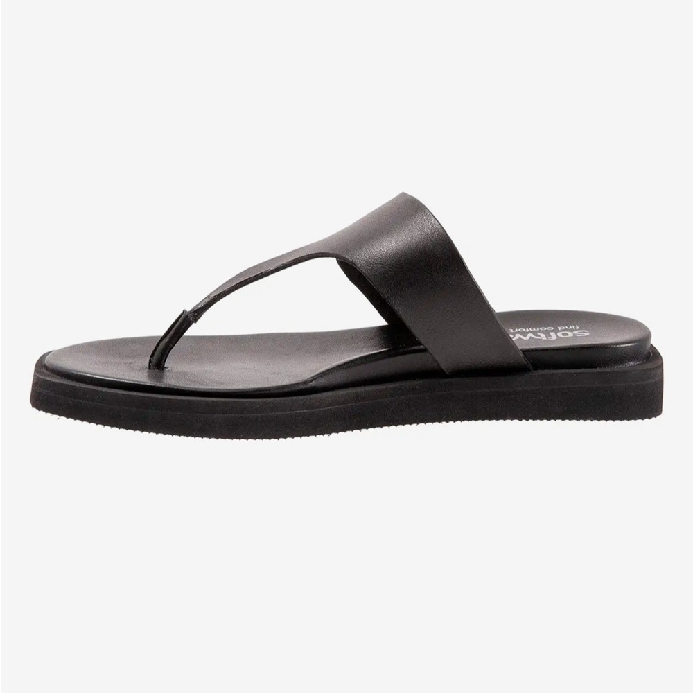 NIB SoftWalk Black Leather Kisi Sandals Slip-On Thongs sz 9.5 Wide - Picture 3 of 14